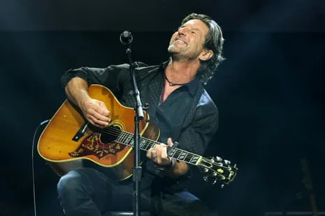 Brett James Passes Away in Plane Crash